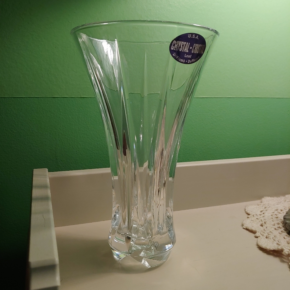 DePlomb Crystal Vase